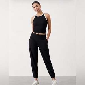 Athleta Brooklyn Mid Rise Jogger Black Size 4